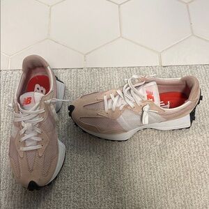 New Balance 327 Women's Athletic Shoes